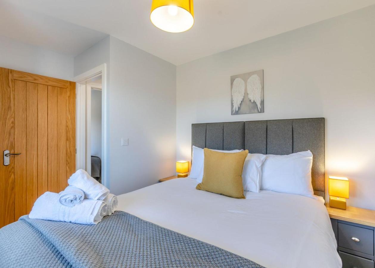 Cotswold Gateway Escape Hotel Offenham Exterior photo